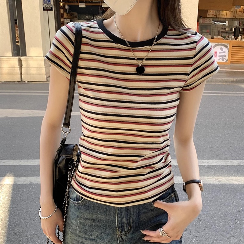 2026 new summer rainbow striped contrast color short-sleeved T-shirt for women slim-fitting and sweet-cool top with niche design sense - Image 4