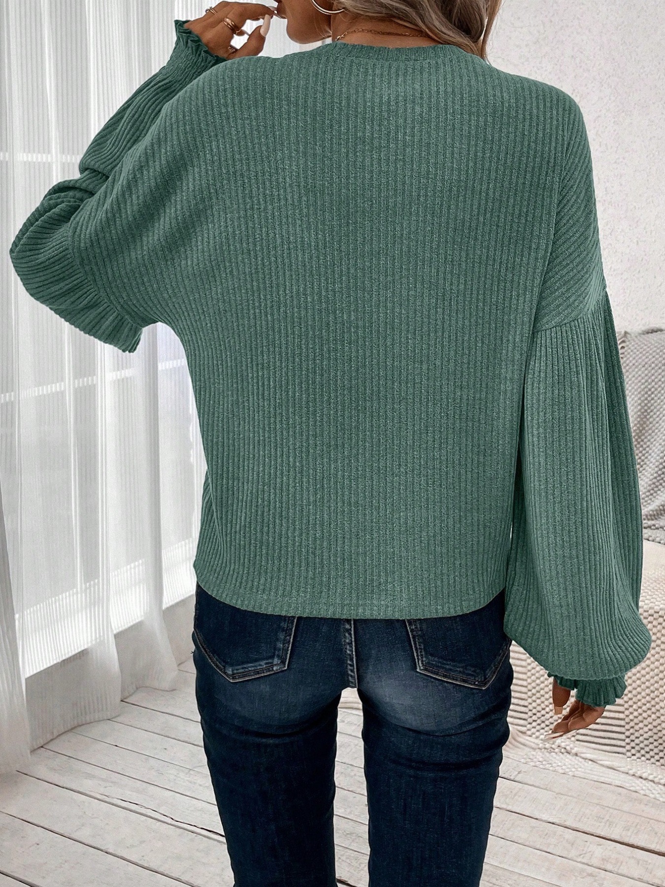 2025 Amazon Women s Clothing Cross-border Autumn and Winter New Style Casual Pure Color Striped Round Neck Long-sleeved Loose T-shirt for Women - Image 3