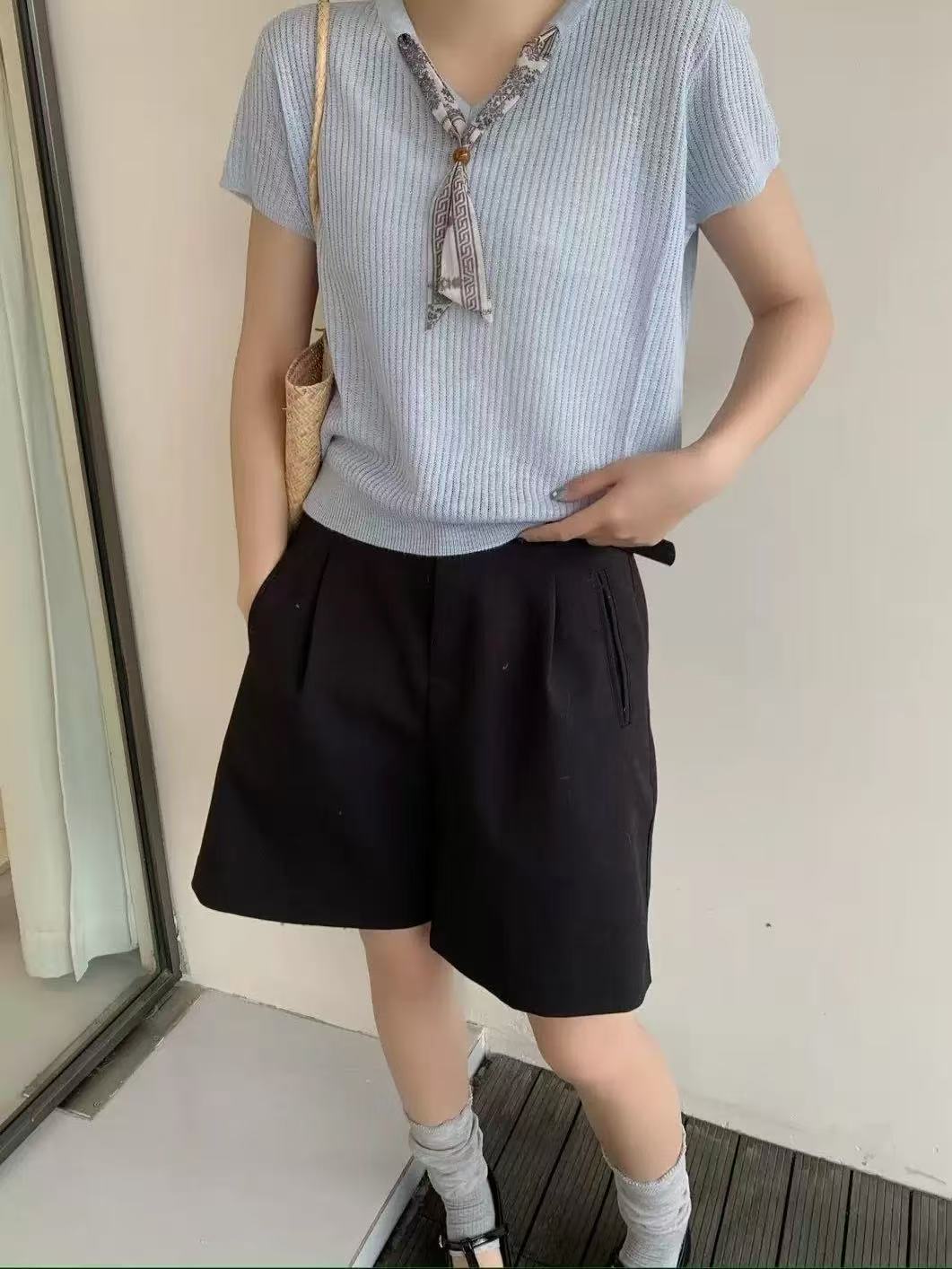 Alternative view of 2026 summer new Korean style scarf-style round neck flutter sleeve knitted shirt short sleeve pullover loose and slim-fitting women s top