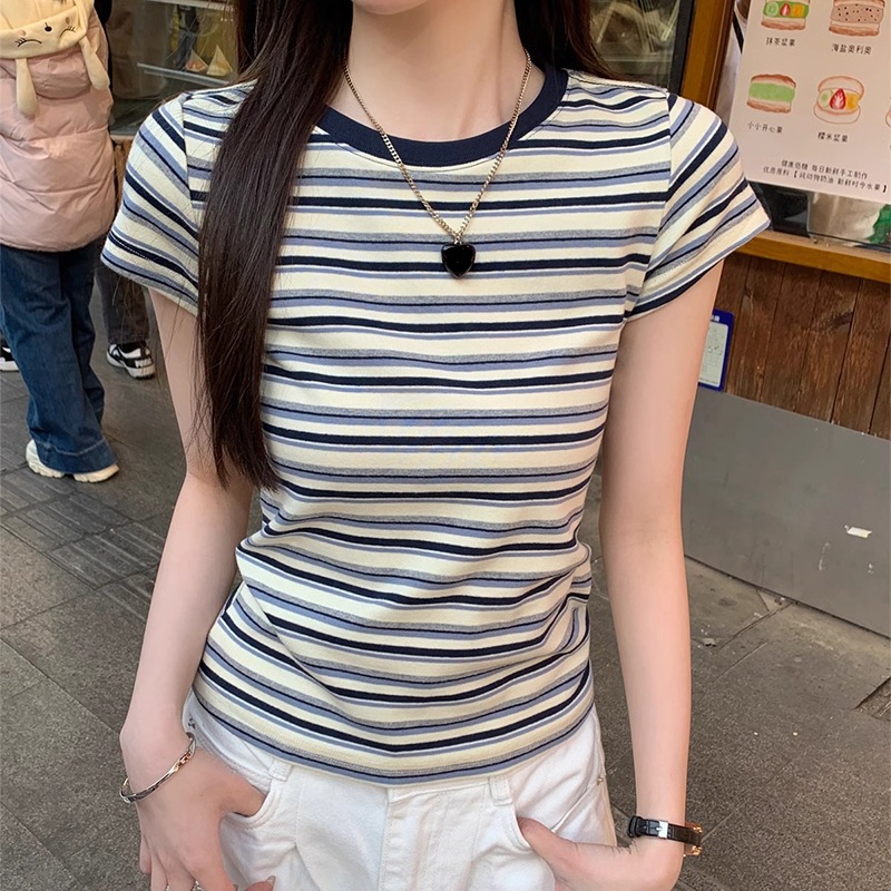 2026 new summer rainbow striped contrast color short-sleeved T-shirt for women slim-fitting and sweet-cool top with niche design sense - Image 3
